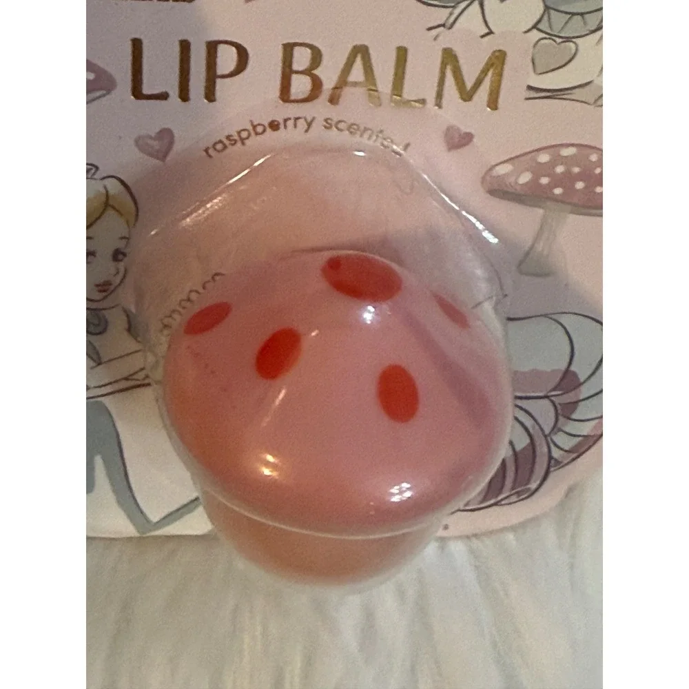 Disney Alice in Wonderland Mushroom Lip Balm Set Vanilla Coconut Raspberry 3pk